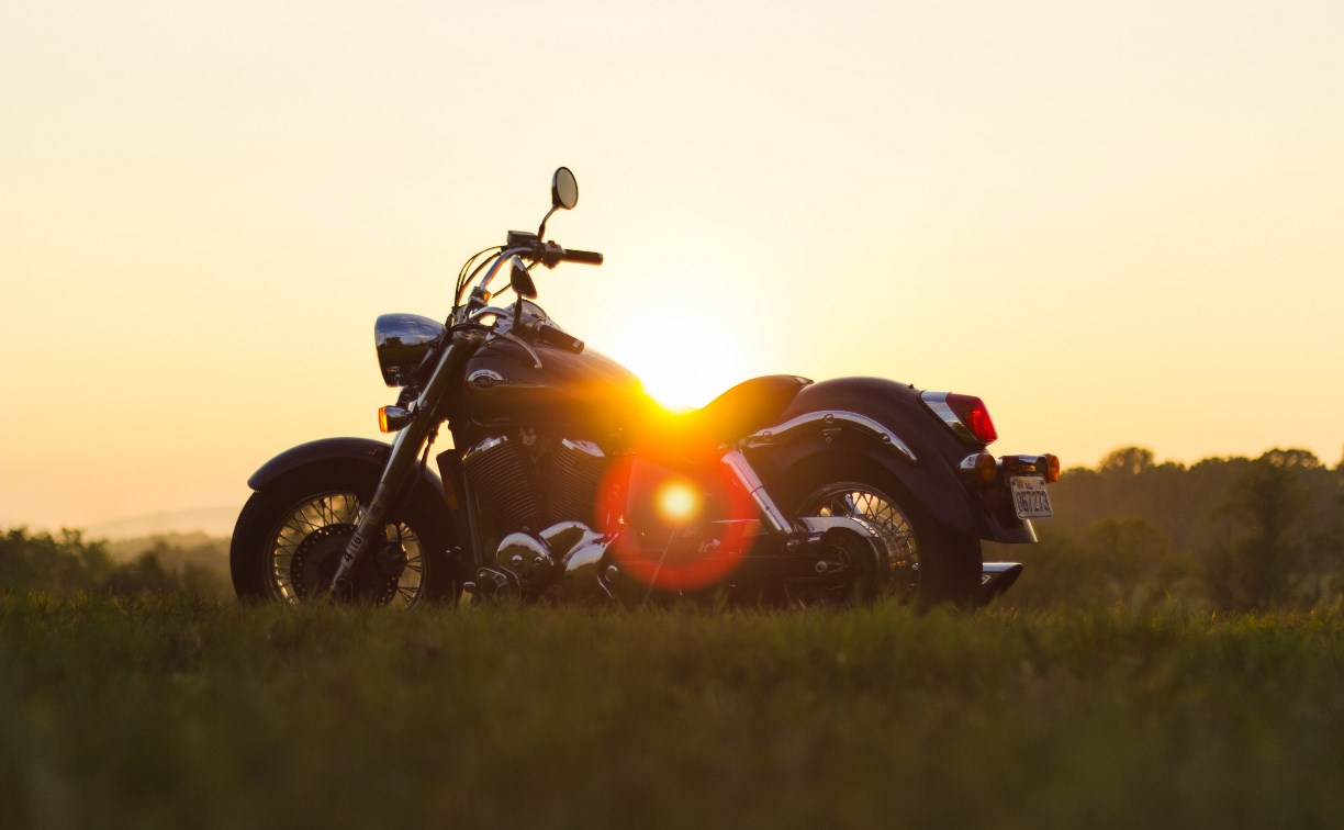 Сахалинец потерял при продаже мотоцикла почти 90 тысяч рублей 