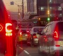 Накипело: сахалинский водитель резко высказался против любителей вклиниваться в чужой ряд