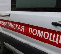 Госавтоинспекция Южно-Сахалинска ищет водителя, который сбил зеркало скорой, извинился и уехал