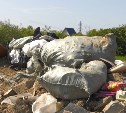 Два садовых товарищества в Южно-Сахалинске засыпали мусором