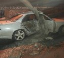 Toyota врезалась в столб в Южно-Сахалинске