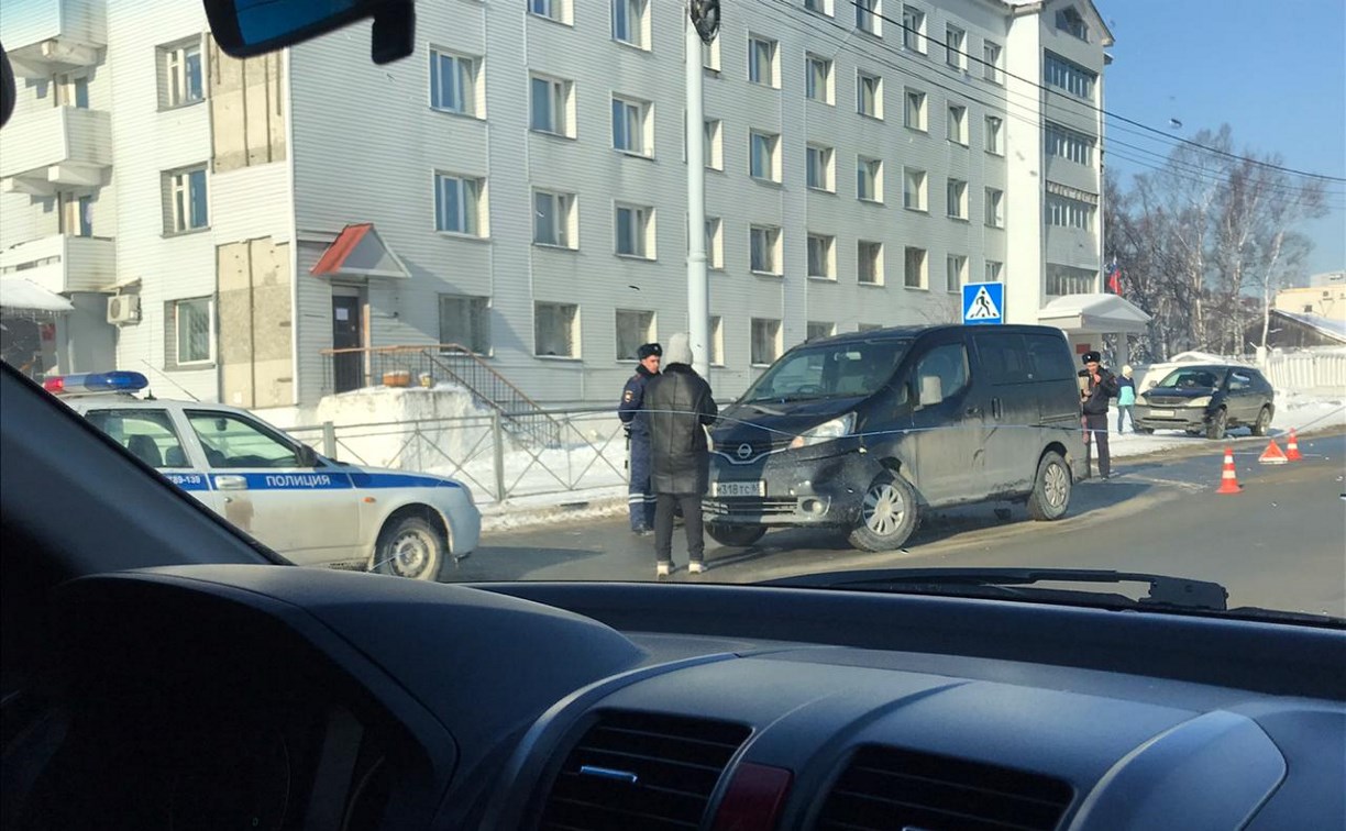 Nissan Vanette сбил пенсионерку в Южно-Сахалинске