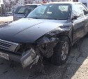 "Тойота" протаранила пять автомобилей на перекрестке улиц Ленина и Емельянова в Южно-Сахалинске