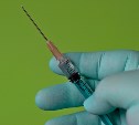 Сахалинцев, которых принуждают к прививке против COVID–19, просят жаловаться