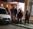 Полиция ворвалась в подпольное казино в Корсакове