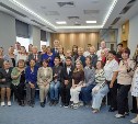 Символ добра: знаки отличия вручили волонтерам Южно-Сахалинска