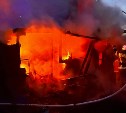 Во время пожара на Сахалине сгорели куры 