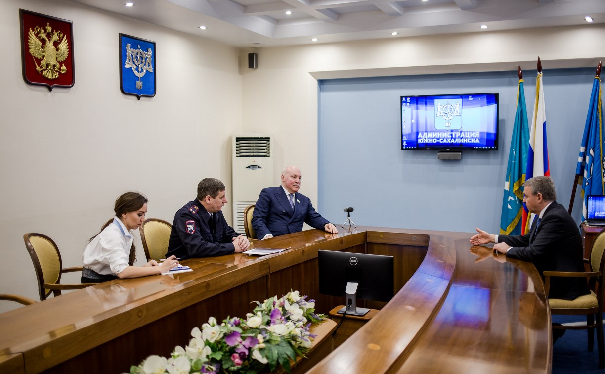 Сенатор Дмитрий Мезенцев раскритиковал организацию дорожного движения в Южно-Сахалинске