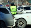 ДТП произошло на парковке в Южно-Сахалинске (ФОТО, ВИДЕО)