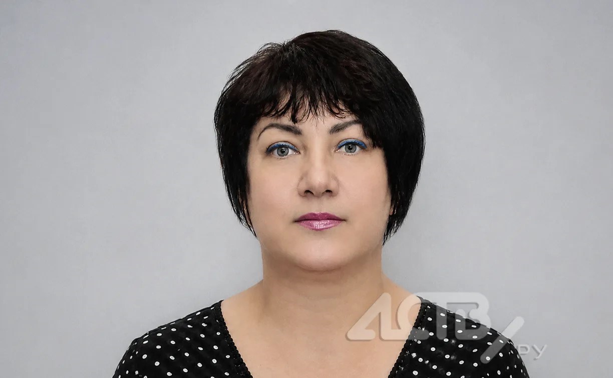 В Корсакове продолжают искать 53-летнюю местную жительницу