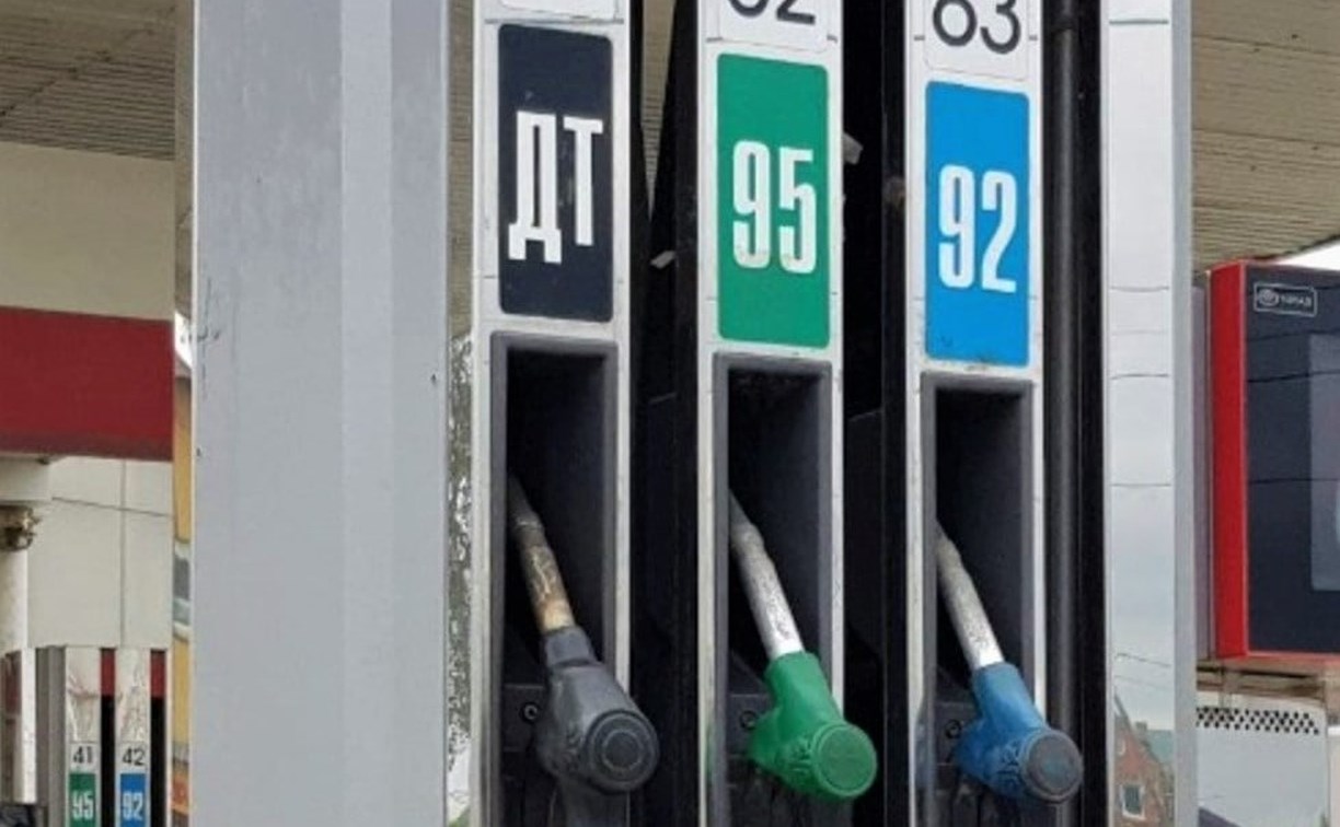 На юге Сахалина снизились цены на топливо