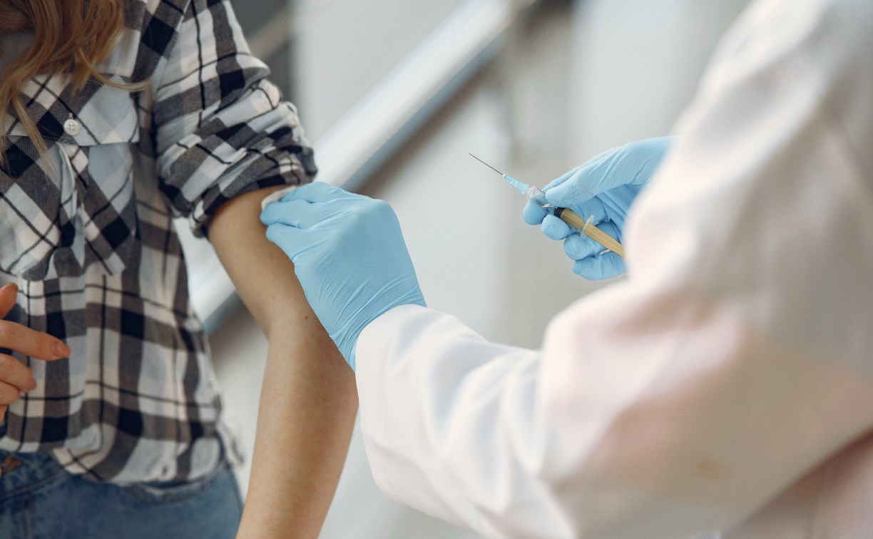 QR-коды о вакцинации аннулируют после заболевания ковидом