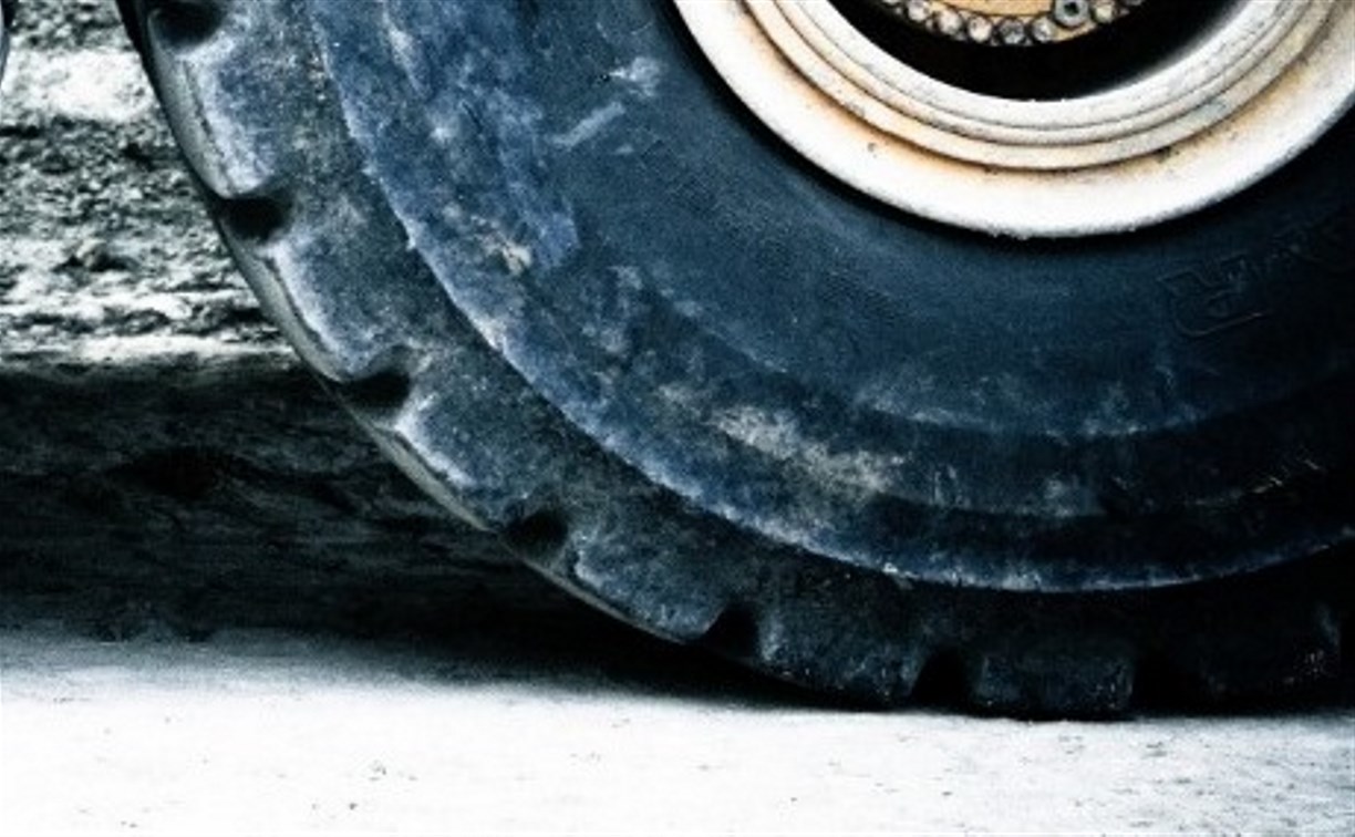 На Сахалине Гострудинспекция проверила компанию, сотрудника которой насмерть переехал грузовик На Сахалине Гострудинспекция проверила компанию, сотрудника которой насмерть переехал грузовик