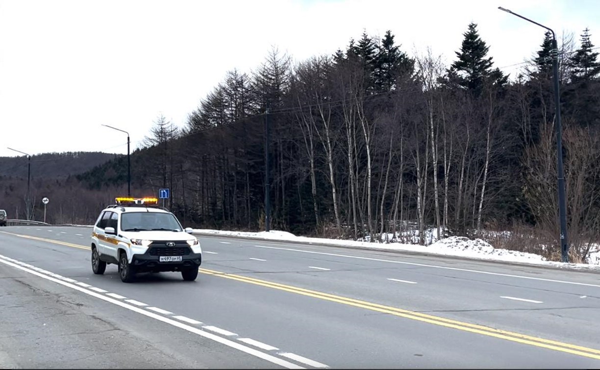 На Сахалине сотрудники "Дорожного патруля" научились оказывать первую помощь На Сахалине сотрудники "Дорожного патруля" научились оказывать первую помощь