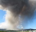 Жителям Парамушира предлагают спасаться от пепла вулкана кислородными коктейлями