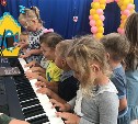 В невельском детском саду появилcя современный синтезатор