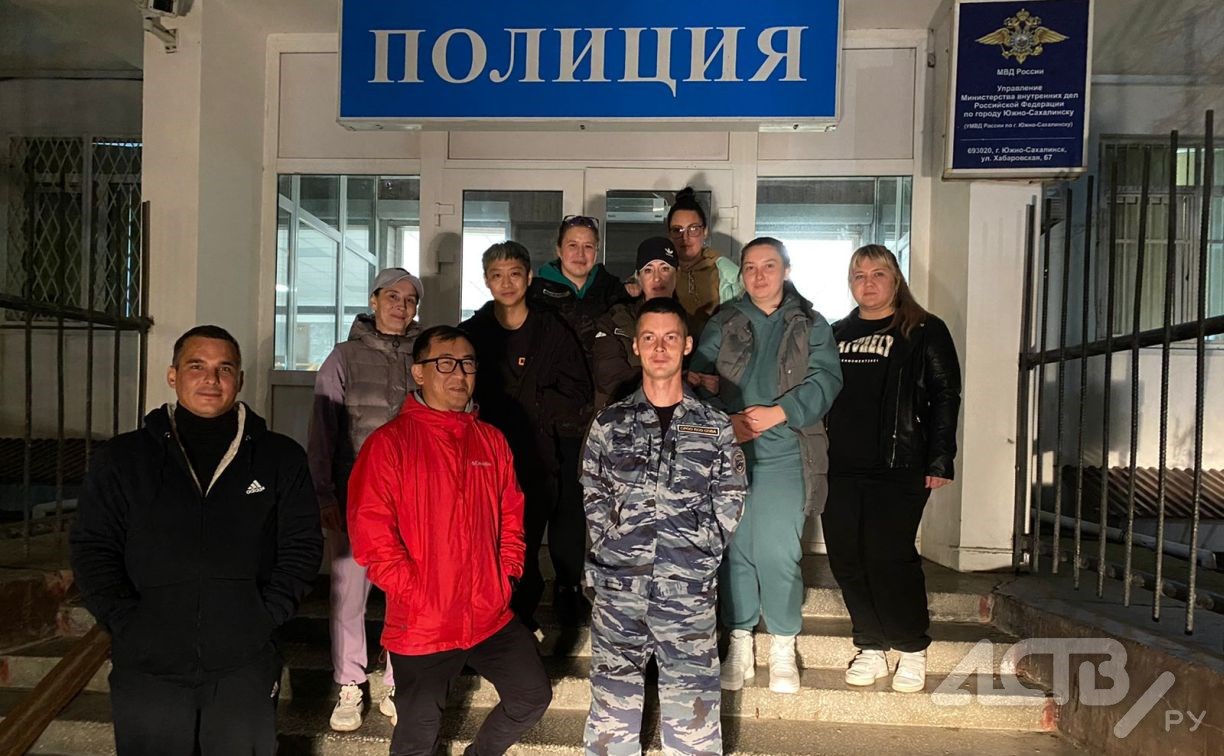 Волонтёры ночью искали пропавшего ребёнка в Южно-Сахалинске