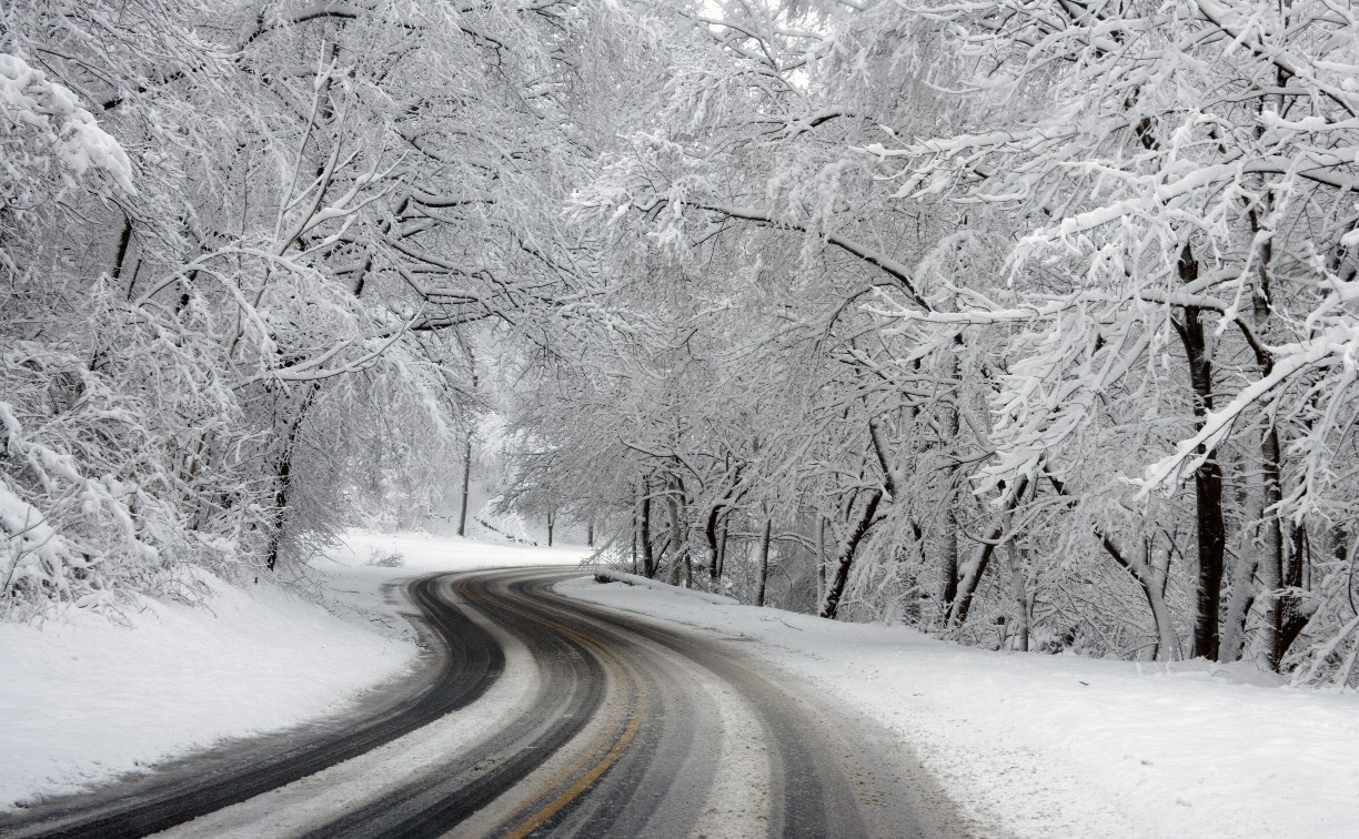 Снег, ветер, похолодает: на следующей неделе во все районы Сахалина и Курил придёт зима 