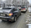 Очевидцев столкновения двух автомобилей "Субару" ищут в Южно-Сахалинске