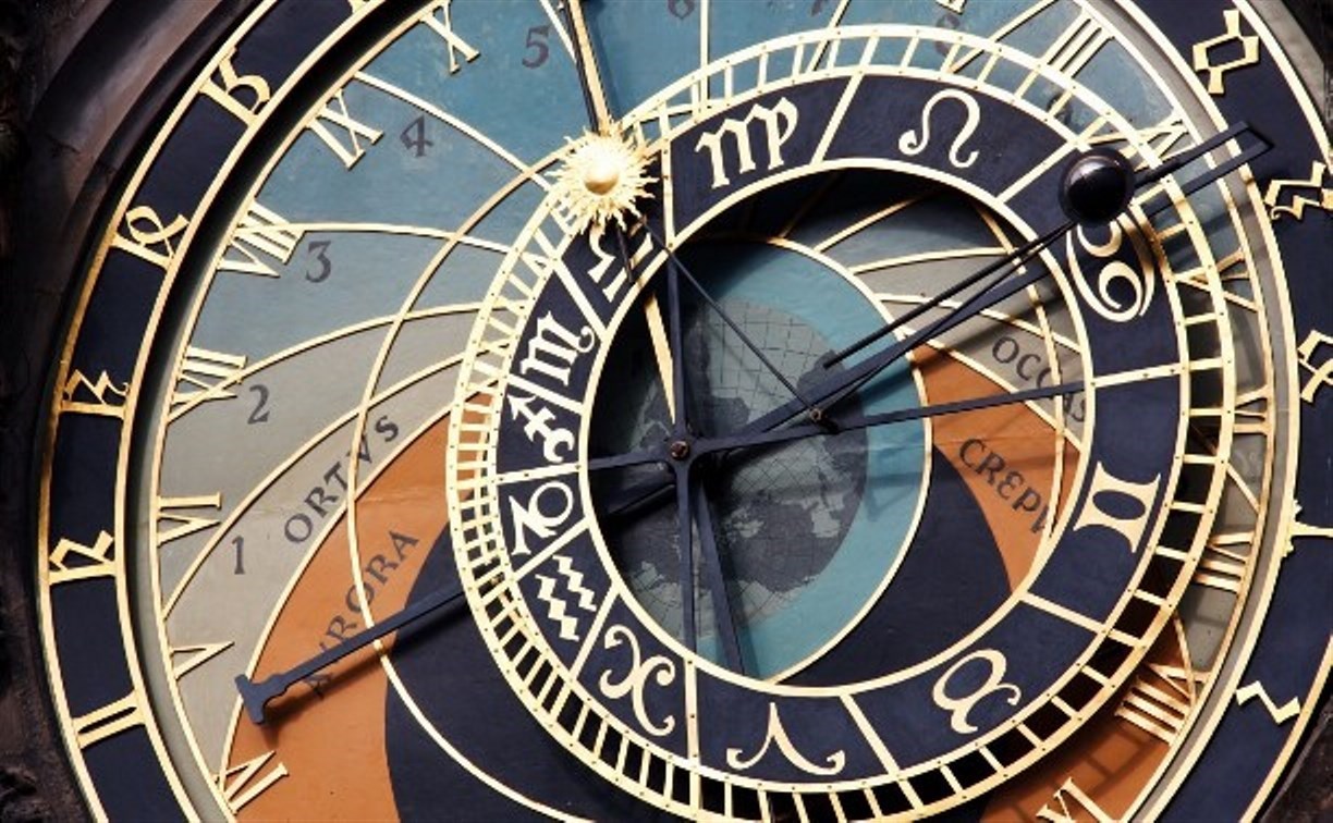Водолеям надо соглашаться на всё, Близнецов ждут перемены к лучшему: гороскоп на 16 августа