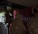 Двое жителей Южно-Сахалинска прописали у себя 77 мигрантов