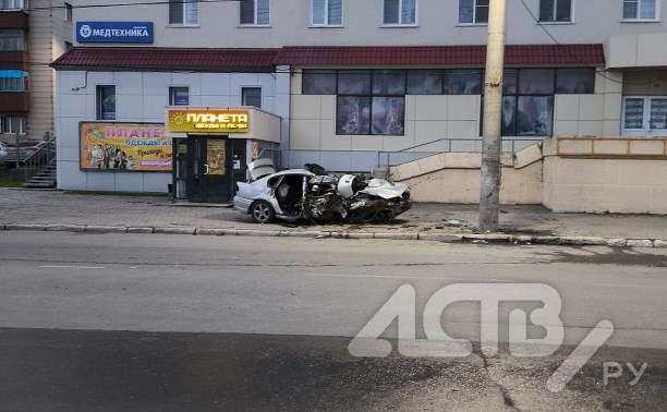 "Девушка погибла сразу": очевидцы сообщают о смертельном ДТП в Холмске