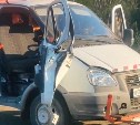 Грузовик и "Газель" столкнулись на трассе в Углегорском районе