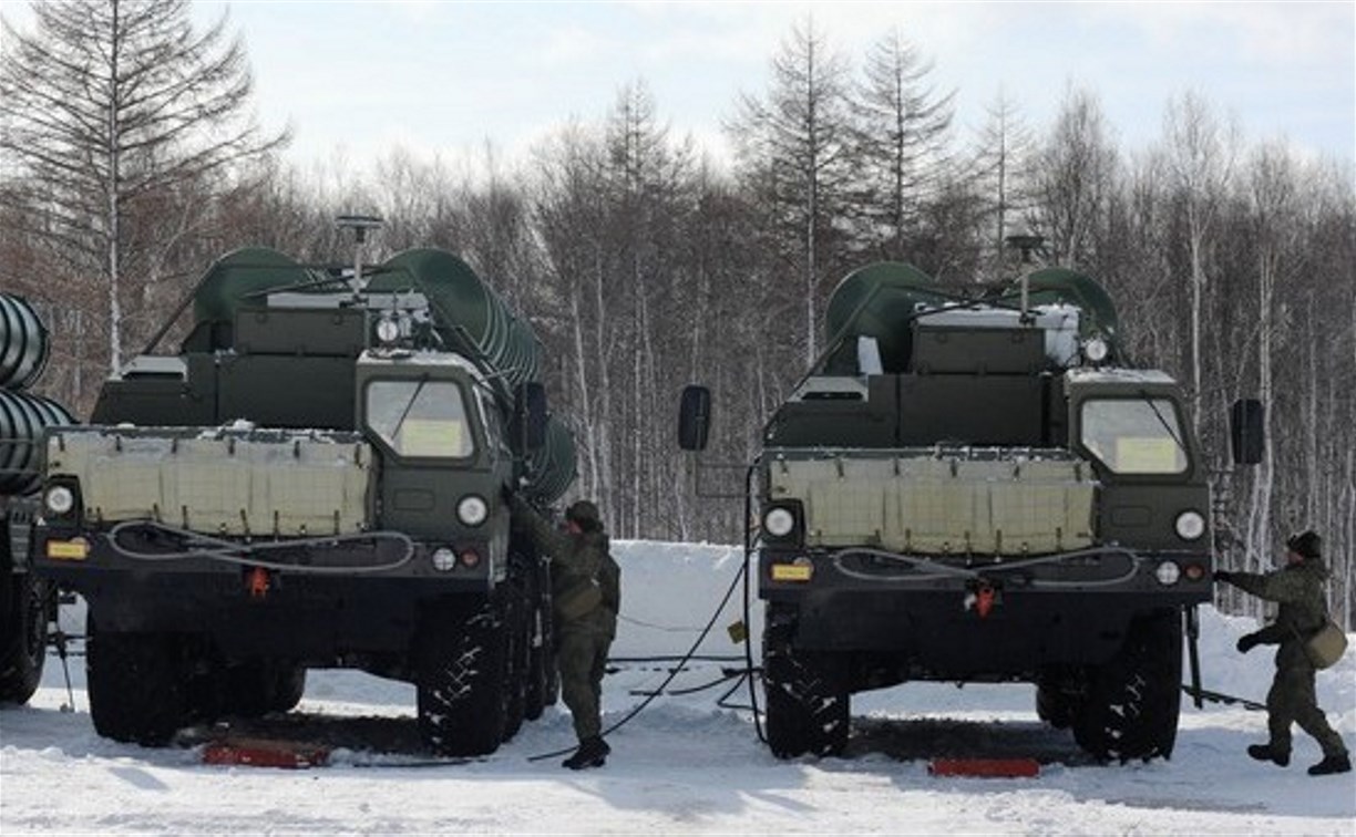 Тренировку на новых зенитных ракетных системах провели военнослужащие на Сахалине
