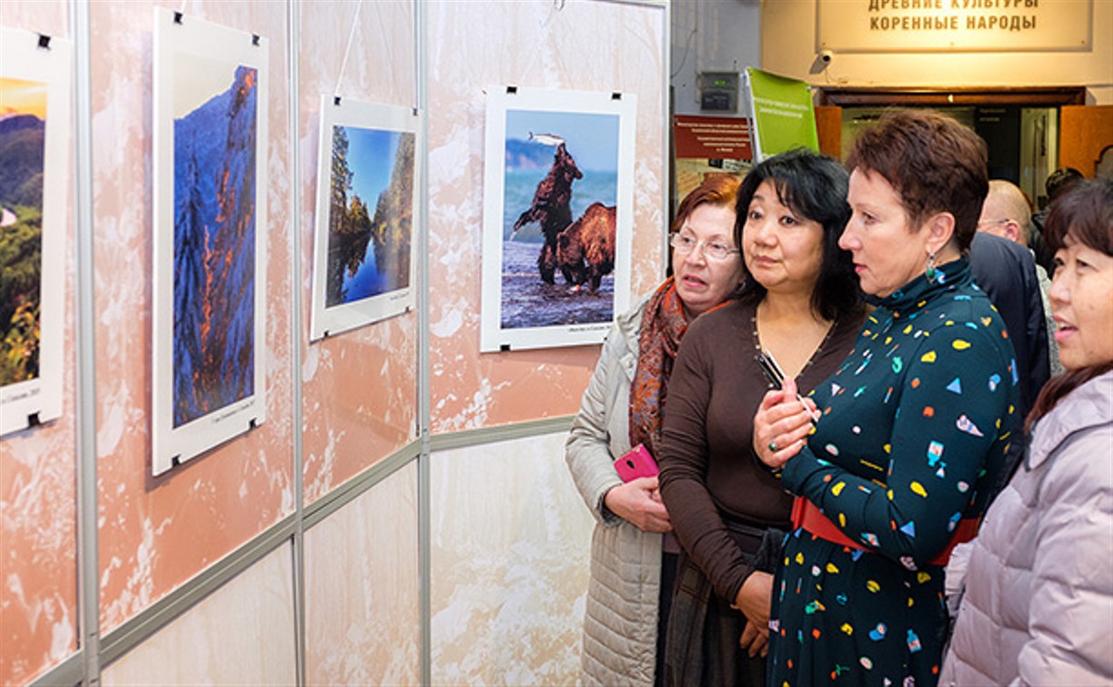 Фотограф-любитель открыл выставку о природе севера Сахалина и Курил