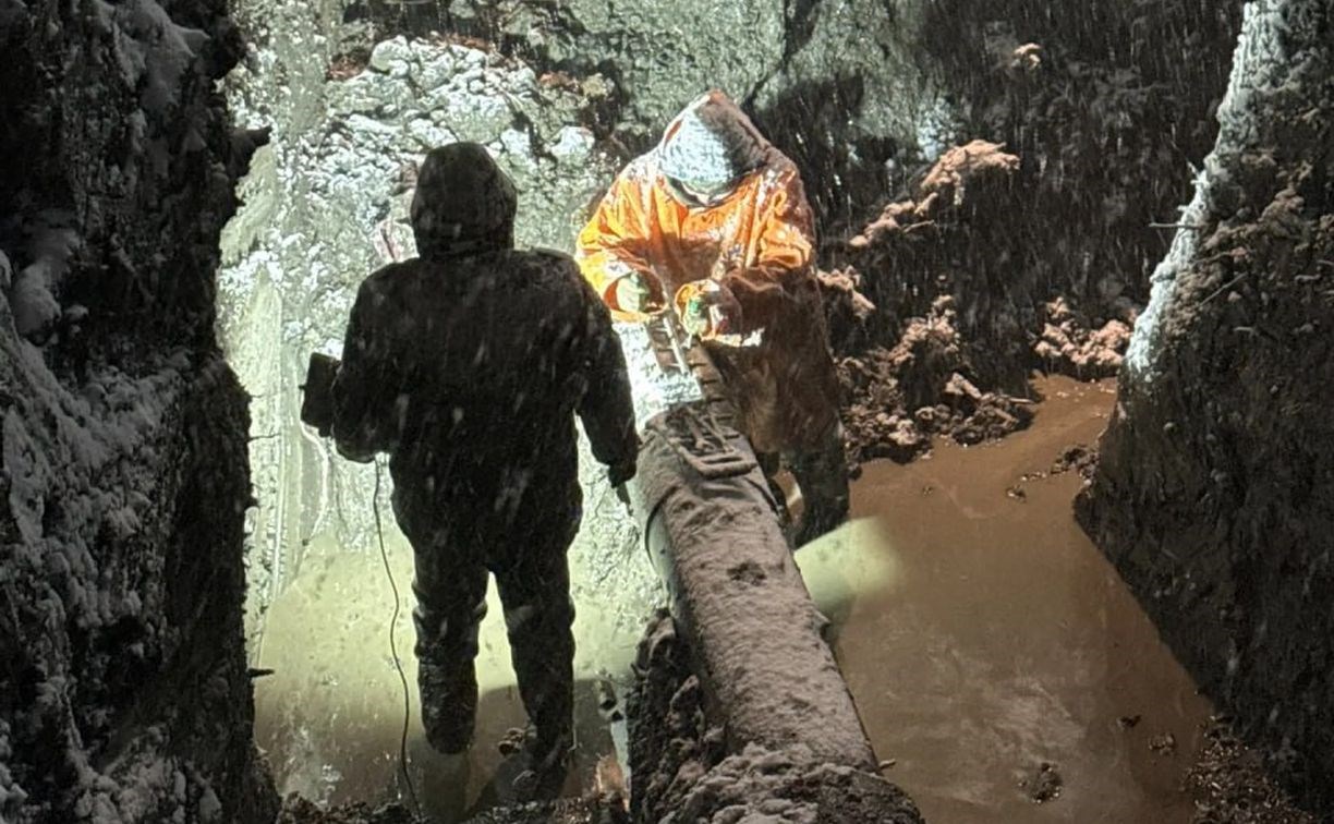 Большая коммунальная авария оставила без воды пять сёл в Долинском районе