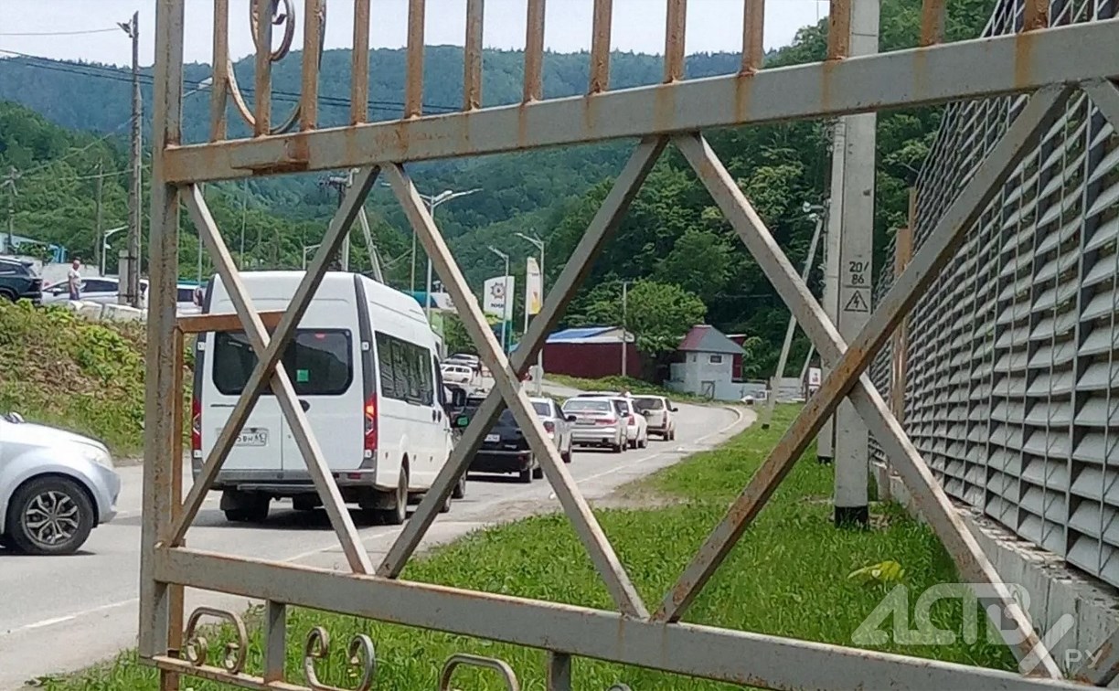 На АЗС в Холмске произошла вспышка газовоздушной смеси: есть пострадавший
