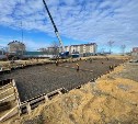 Три пятиэтажки начали строить в Охе