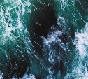 Ураганный ветер и четырёхметровые волны ожидаются на Курилах