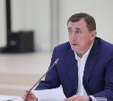 Губернатор Валерий Лимаренко потребовал сократить сроки уборки свалок до семи дней