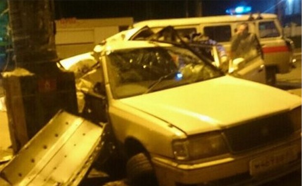 В ночном ДТП в Холмске погиб пассажир иномарки 