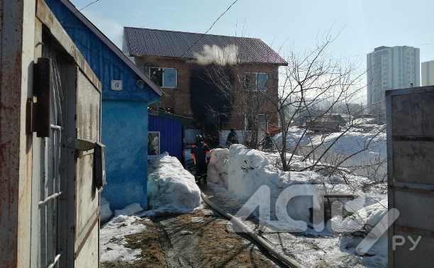 Один человек погиб при пожаре на Пролетарской в Южно-Сахалинске