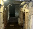 Губернатор поручил оперативно решить проблему с подтоплением подвала дома в Анивском районе
