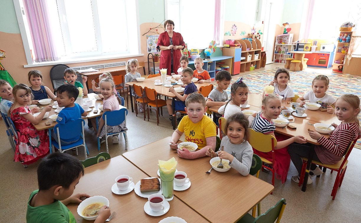 В школах и детских садах Южно-Сахалинска проверяют качество питания