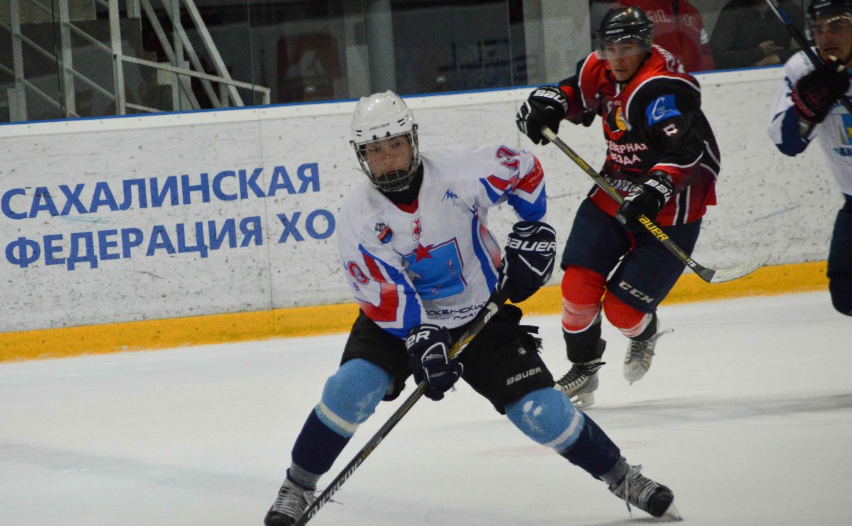 Хоккеисты Холмска, Ноглик и Южно-Сахалинска вышли в финал областного чемпионата