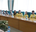 Юные сахалинцы рассказали депутатам о своих проектах