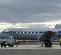 Камчатский авиадиспетчер остановил Як-40, собиравшийся лететь с открытой дверью