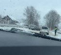 Затор образовался в Южно-Сахалинске из-за ДТП