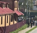 Жители микрорайона в Южно-Сахалинске недовольны соседством с похоронным агентством