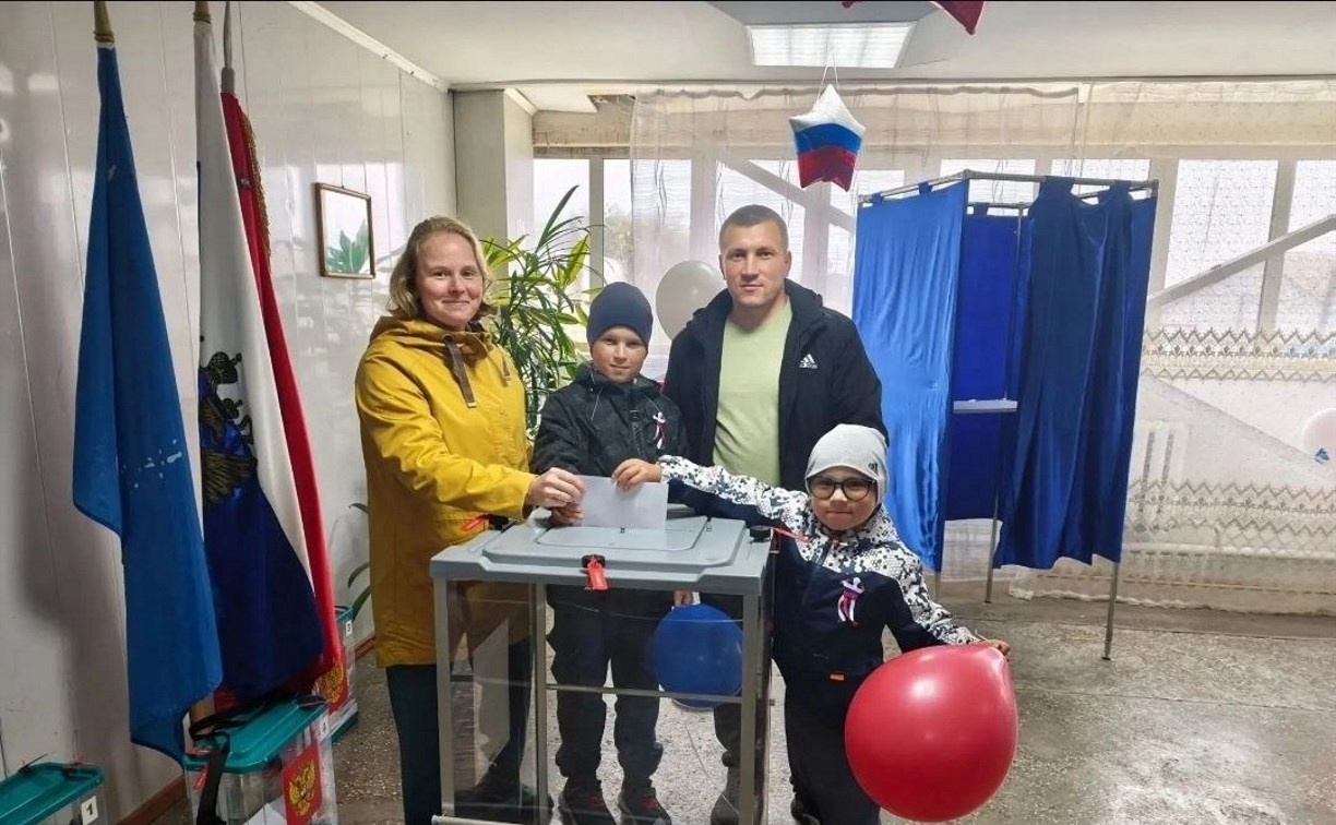 Роман Моложон: поддержка "Единой России" на Сахалине напрямую связана с доверием губернатору Лимаренко