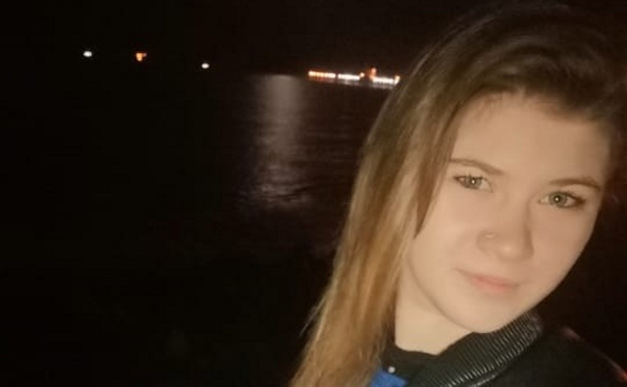 Родственники и полиция Корсакова разыскивают 20-летнюю девушку
