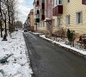 Шесть часов: в Сахалинской жилинспекции озвучили дедлайн уборки снега на тротуарах