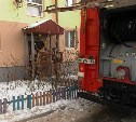 Замыкание силового кабеля стало причиной возгорания в жилом доме в Южно-Сахалинске