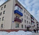 Владельцы квартир, серьёзно пострадавших от пожара в Невельске, получат дополнительную помощь