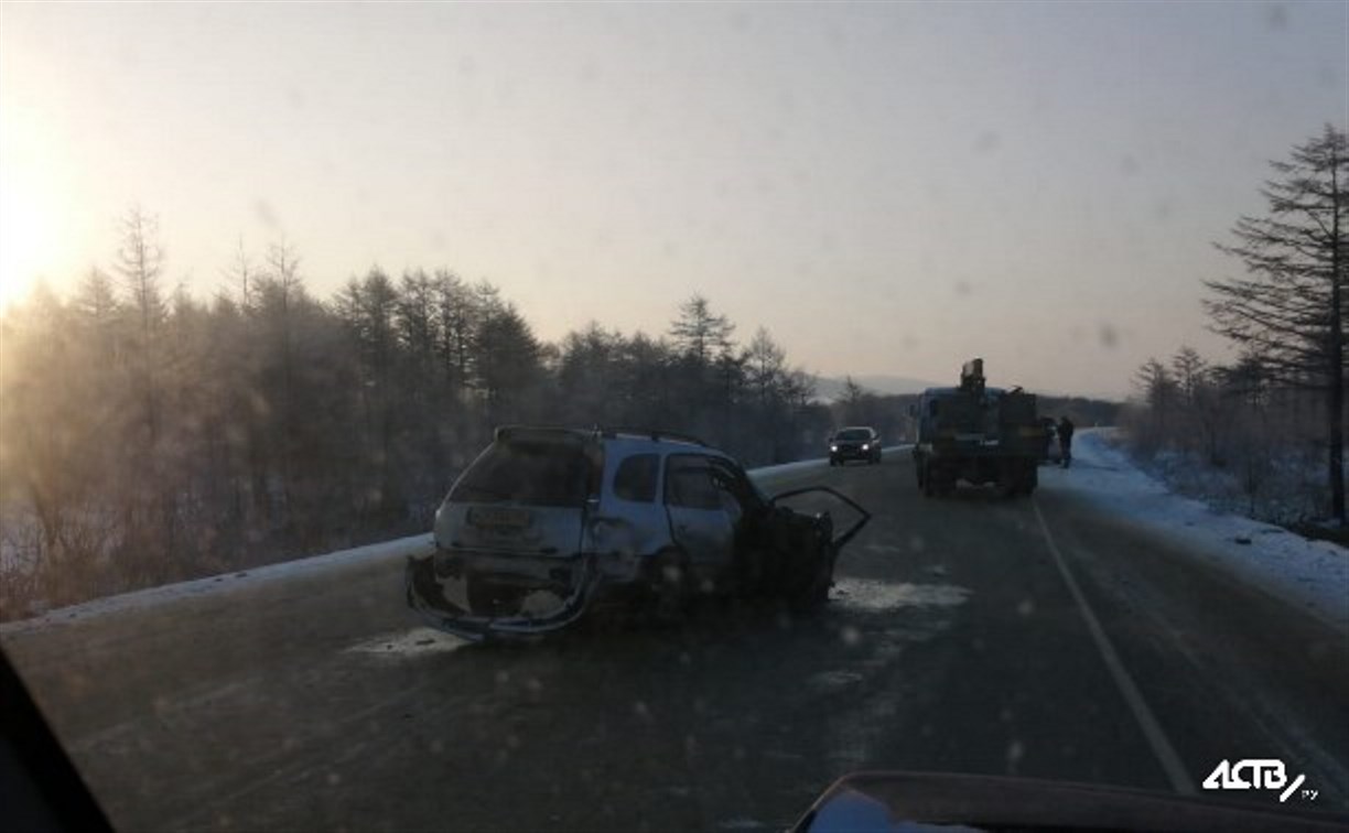 Очевидцев смертельного ДТП в районе Старорусского ищут на Сахалине