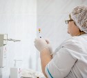 Иностранцы могут привиться от коронавируса в двух поликлиниках Южно-Сахалинска